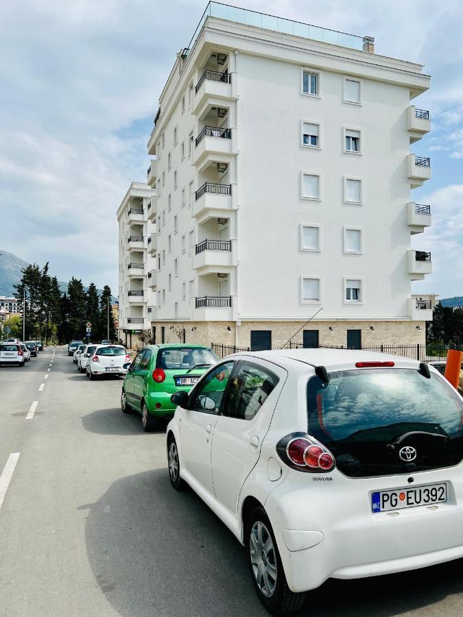Kaljevic 13 Daire Bar Dış mekan fotoğraf