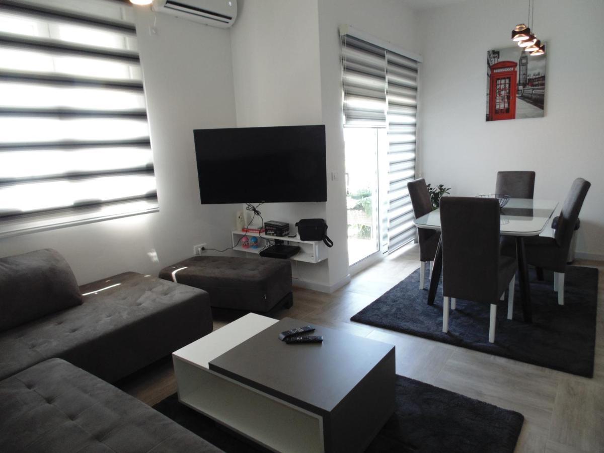 Kaljevic 13 Daire Bar Dış mekan fotoğraf