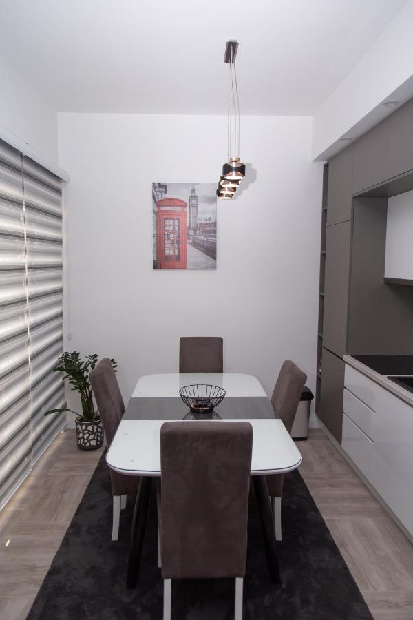 Kaljevic 13 Daire Bar Dış mekan fotoğraf